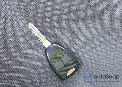 2004 Chrysler Town & Country Lx из США, поврежденный, VIN 2C8GP44R94R502445